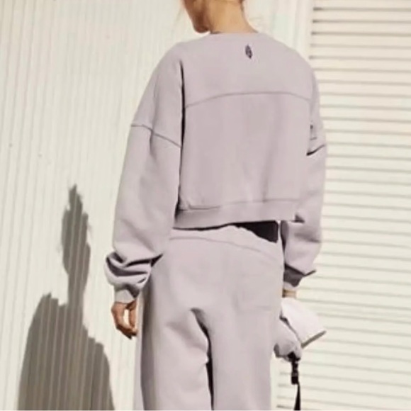 Free people movement On Your Mark sweatshirt NWT - Picture 2 of 5